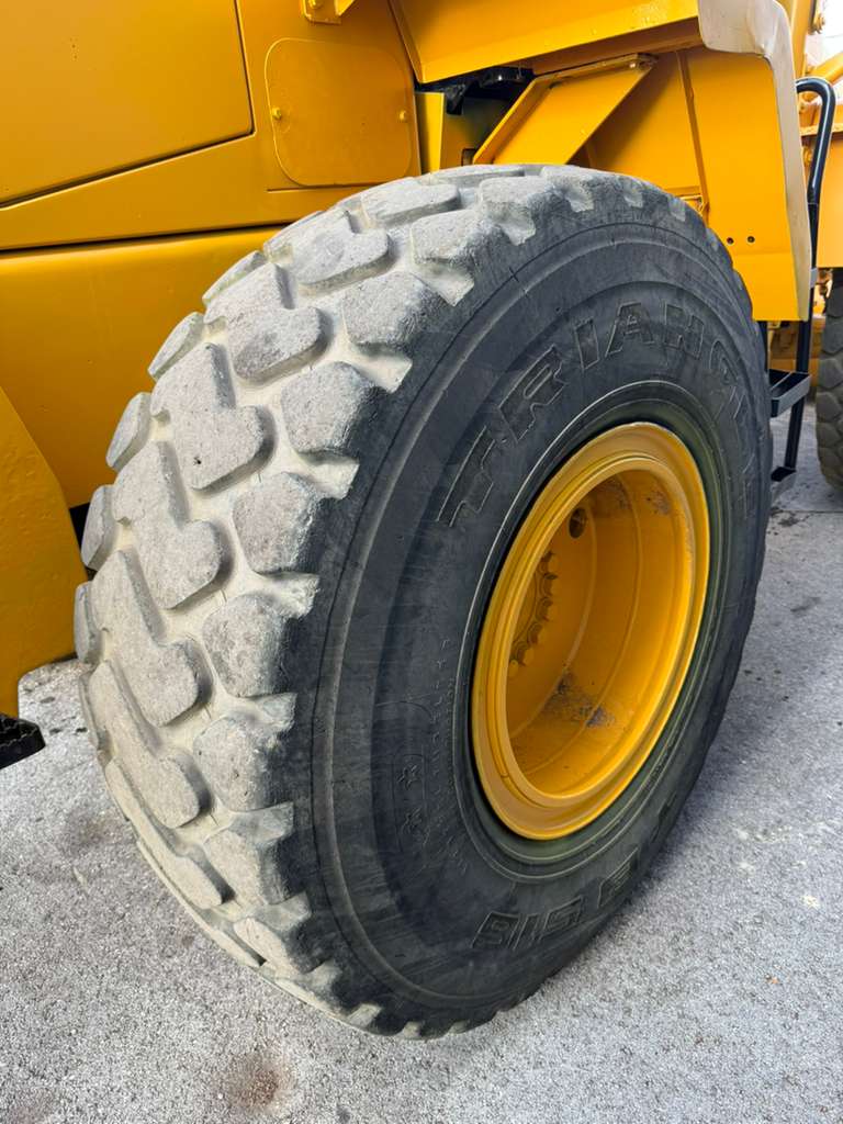 2007 Komatsu WA320-5L Wheel Loader