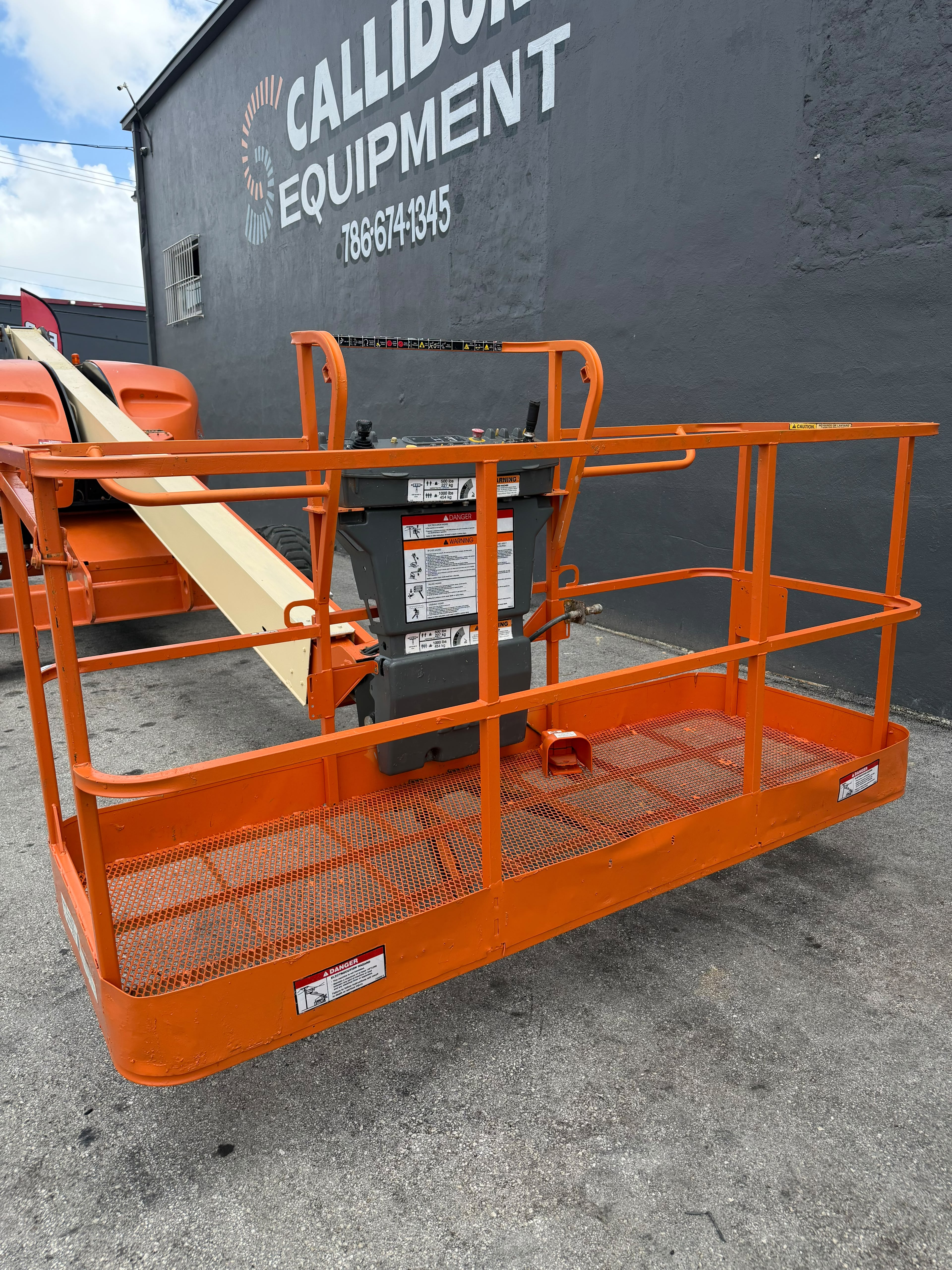2014 JLG 400S 4WD Diesel Telescopic Boom Lift
